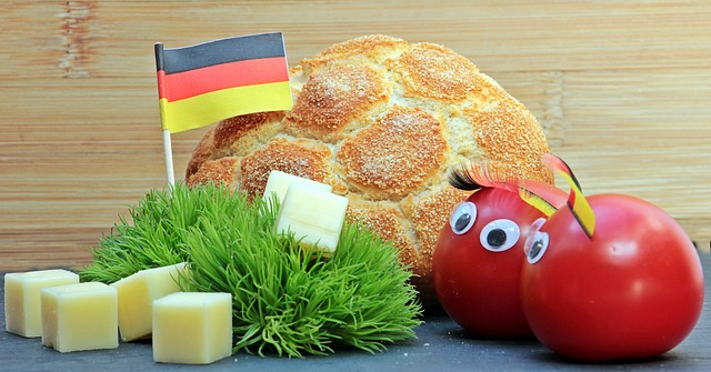 起来充满争 起来充满争